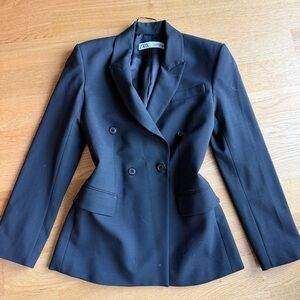 Zara Black Double-Breasted Blazer